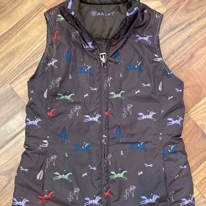 Kerrits girls size 10/12 vest